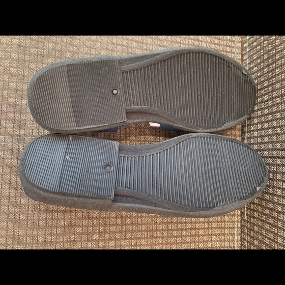 NEW totes shoes - sz 8.5 - Picture 6 of 7